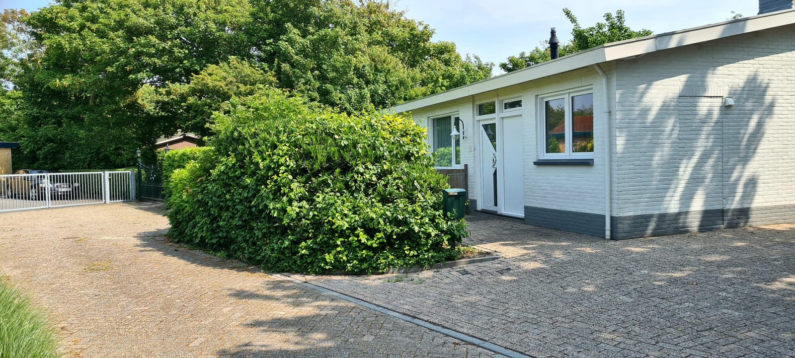 RUST AAN ZEE Bed by the Sea