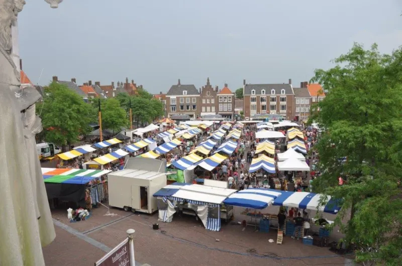 big_markt_in_middelburg