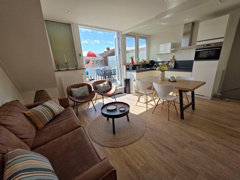 whatsapp_image_2026-04-20_at_11