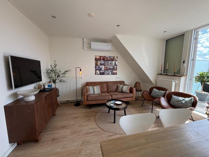 whatsapp_image_2026-04-20_at_11